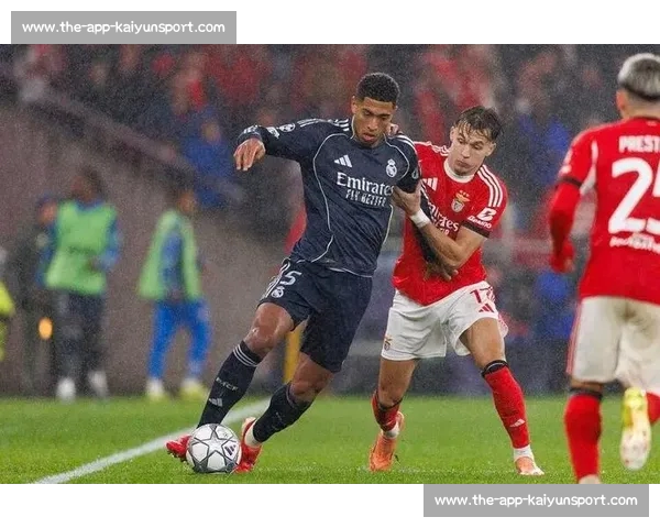 格罗斯盛赞贝林厄姆:全能表现彰显成熟中场风范 格罗斯盛赞贝林厄姆:全能表现彰显成熟中场风范