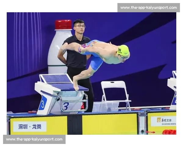 潘展乐陷入低谷期:世界排名跌出前十,世锦赛冲冠面临巨大挑战 潘展乐陷入低谷期:世界排名跌出前十,世锦赛冲冠面临巨大挑战